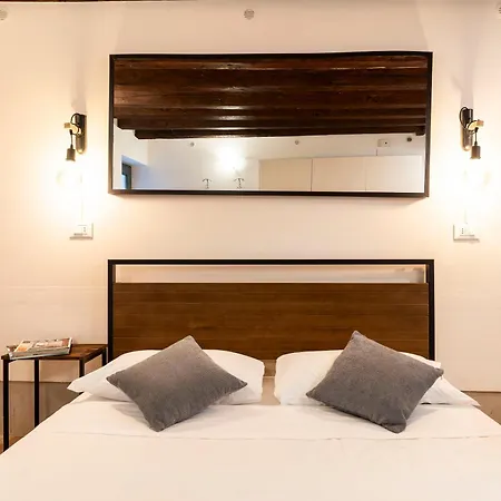 Fenix Colombina In Biennale - Your Little House شقة