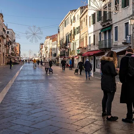 شقة Fenix Colombina In Biennale - Your Little House البندقية